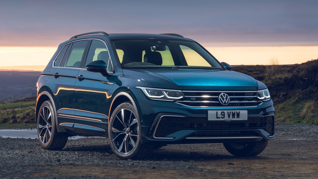 Comparison Volkswagen Tiguan SEL RLine 2021 vs Nissan Rogue SL